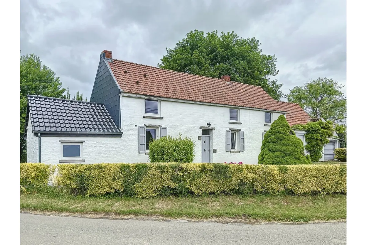 Bungalow à louer à Chaussée-Notre-Dame-Louvignies 7063 995.00€ 2 chambres 119.00m² - annonce 497756