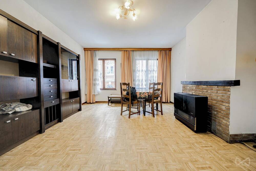 Maison à vendre à Bruxelles 1000 549000.00€ 6 chambres 365.00m² - annonce 498479