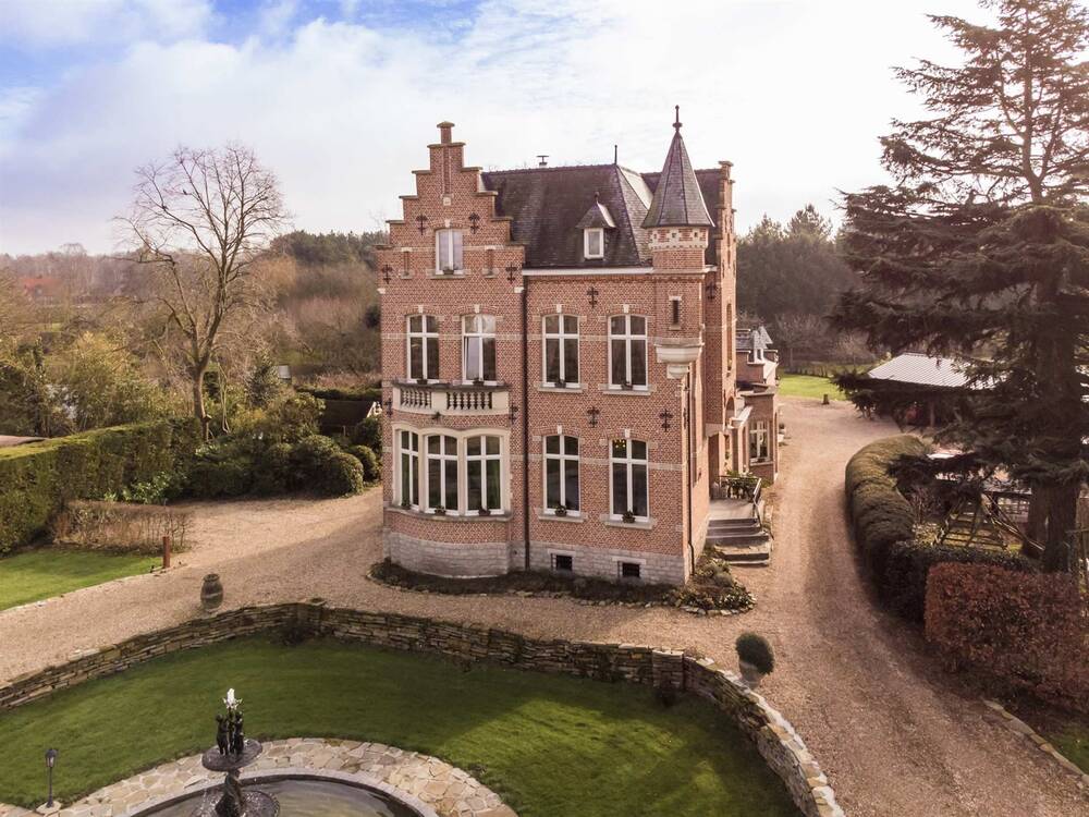 Kasteel te koop in Sint-Katelijne-Waver 2860 1900000.00€ 8 slaapkamers 660.00m² - Zoekertje 498146