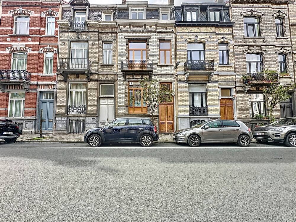 Huis te huur in Elsene 1050 3700.00€ 6 slaapkamers 286.00m² - Zoekertje 498249