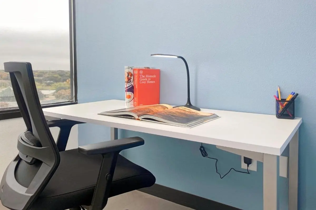 Commerce à louer à Etterbeek 1040 719.00€ 0 chambres m² - annonce 496552