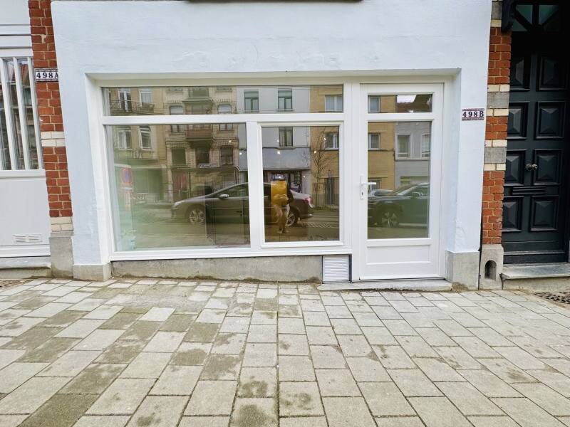 Commerce à  à Uccle 1180 750.00€  chambres 40.00m² - annonce 497320