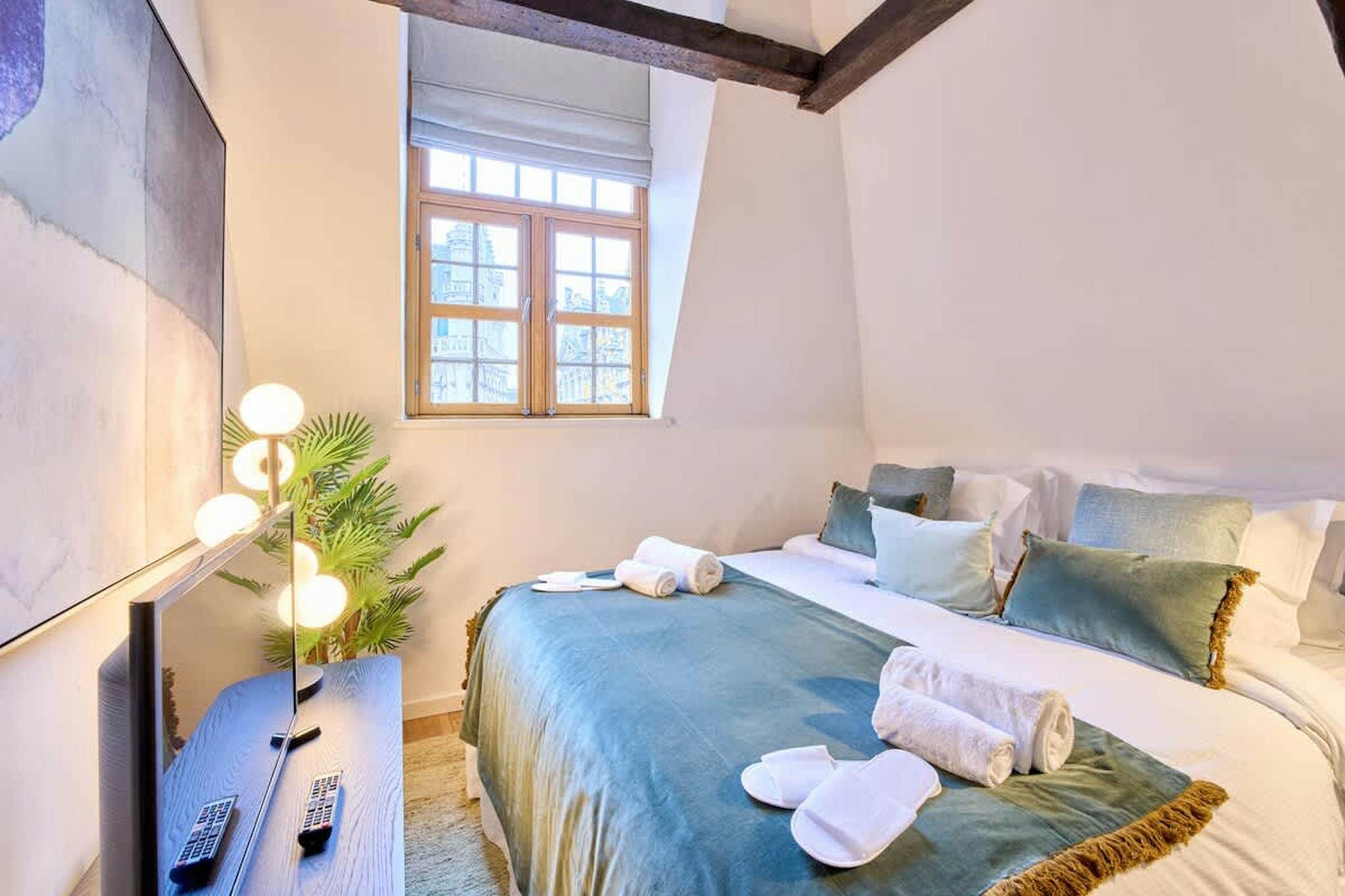 Appartement te  huur in Brussel 1000 1210.00€ 0 slaapkamers 40.00m² - Zoekertje 795015