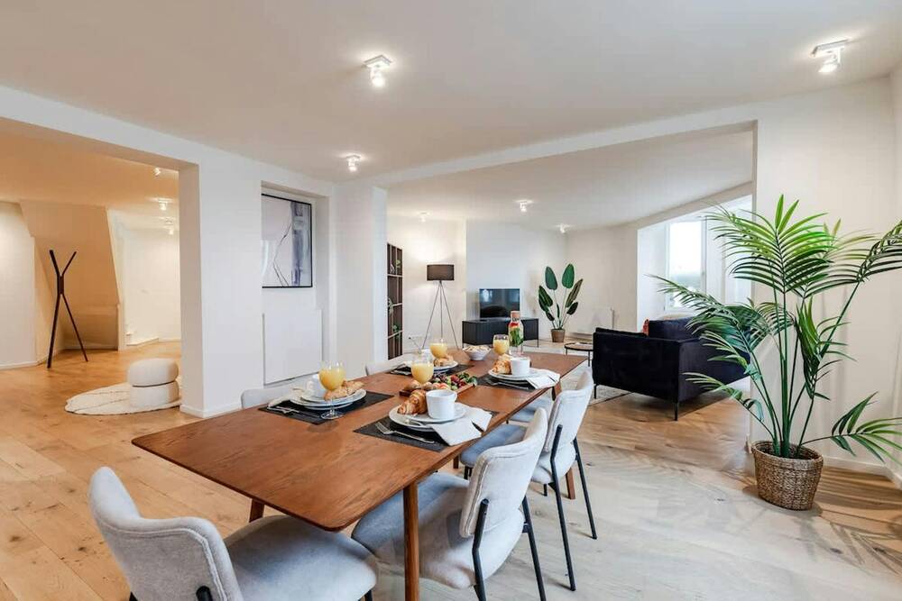 Appartement à louer à Etterbeek 1040 4500.00€ 3 chambres m² - annonce 493777