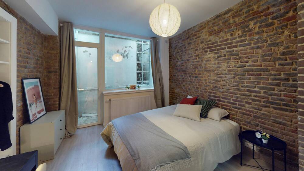 Appartement te  huur in Sint-Joost-ten-Node 1210 710.00€ 1 slaapkamers 350.00m² - Zoekertje 557493