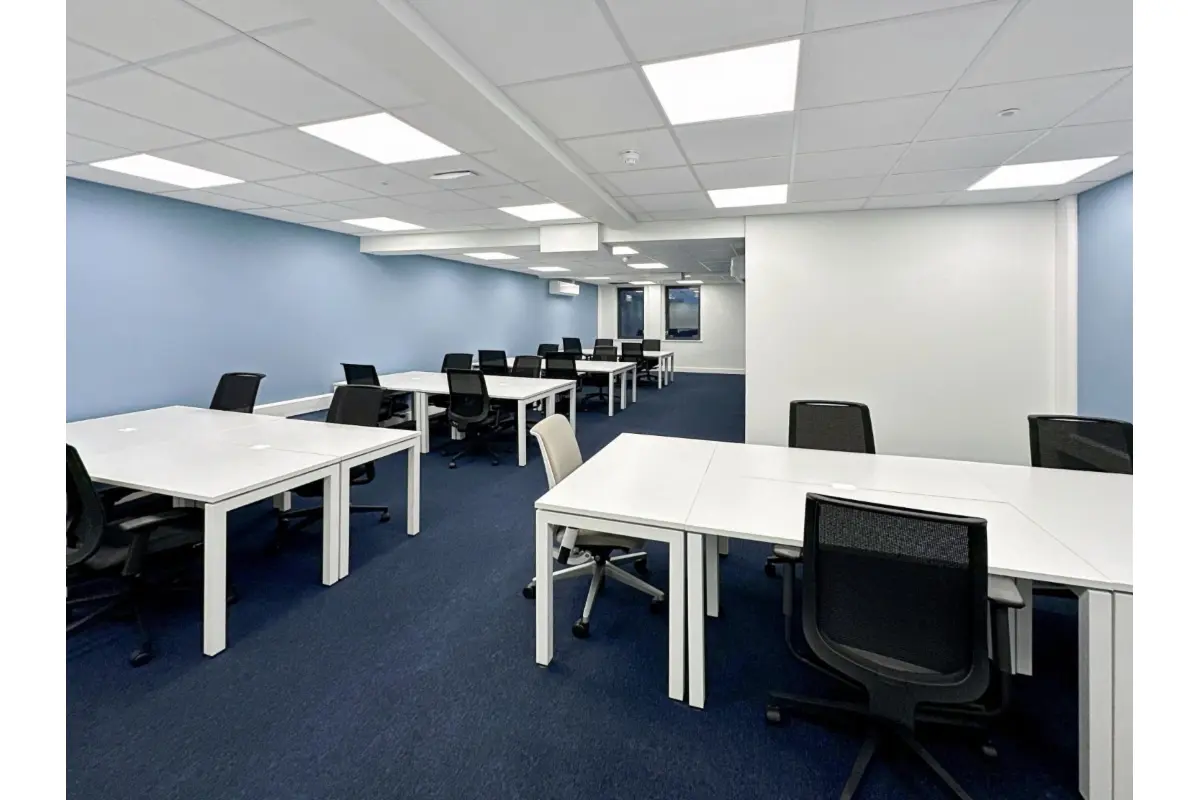 Commerce à louer à Schaerbeek 1030 6146.00€ 0 chambres m² - annonce 496353