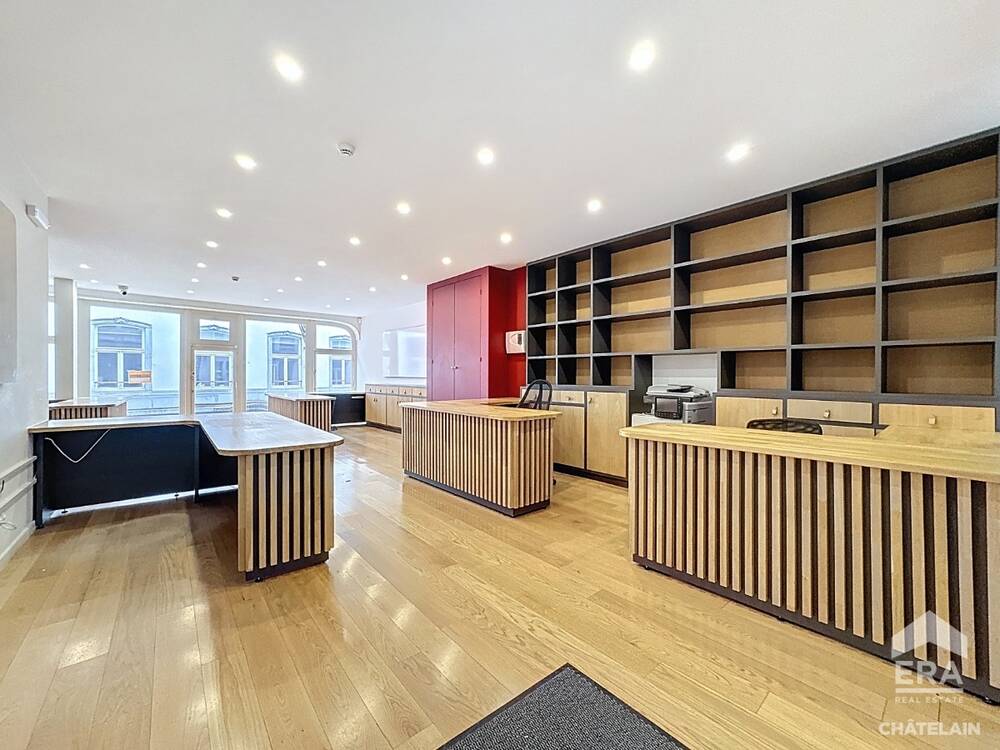 Commerce à louer à Bruxelles 1000 2400.00€ 0 chambres 145.00m² - annonce 496645