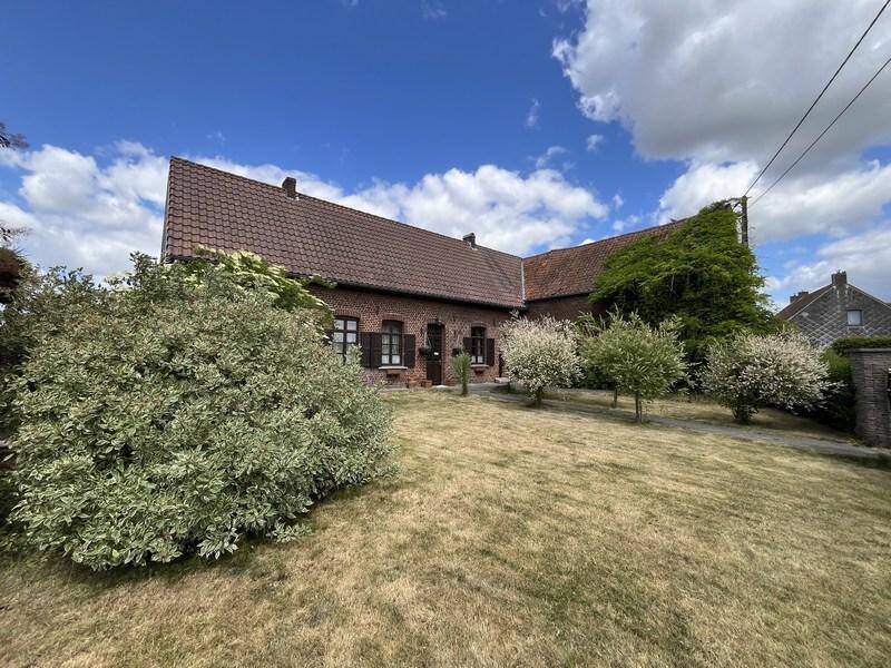 Bungalow à vendre à Moustier 7911 340000.00€ 2 chambres m² - annonce 497199