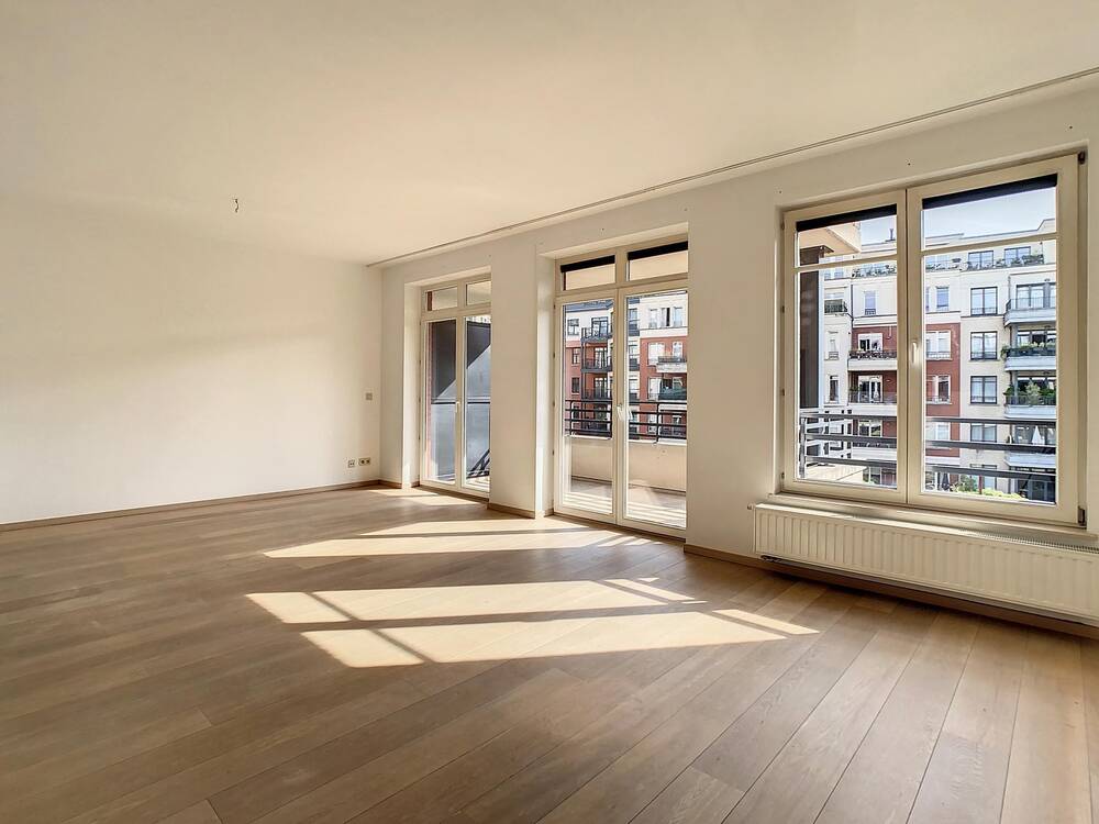 Appartement à à Ixelles 1050 1950.00€ 2 chambres 111.00m² - annonce 496490
