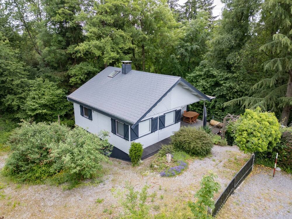 Bungalow à vendre à Hastière 5540 195000.00€ 4 chambres 123.00m² - annonce 497160