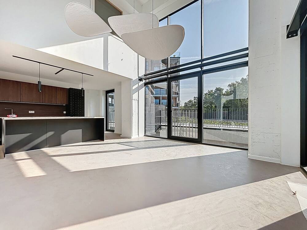Loft à louer à Saint-Maur 7500 1500.00€ 3 chambres 314.00m² - annonce 497020