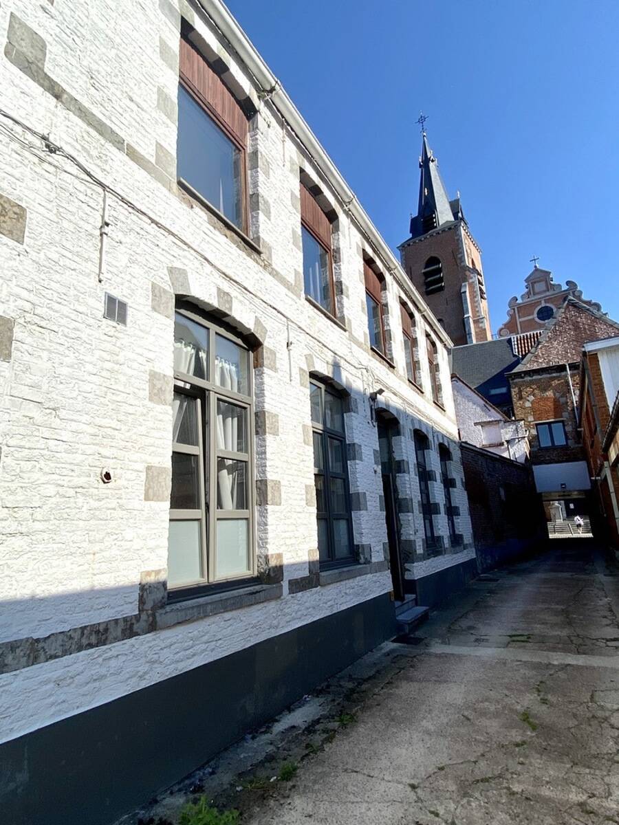 Duplex à louer à Mons 7000 610.00€ 1 chambres 55.00m² - annonce 496701