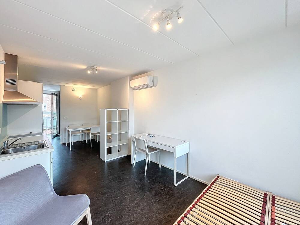 Studio te huur in Namen 5000 530.00€ 1 slaapkamers 26.00m² - Zoekertje 495618