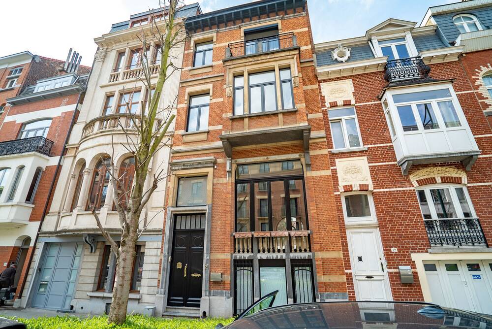 Herenhuis te in Sint-Pieters-Woluwe 1150 3500.00€ 5 slaapkamers 352.00m² - Zoekertje 562951