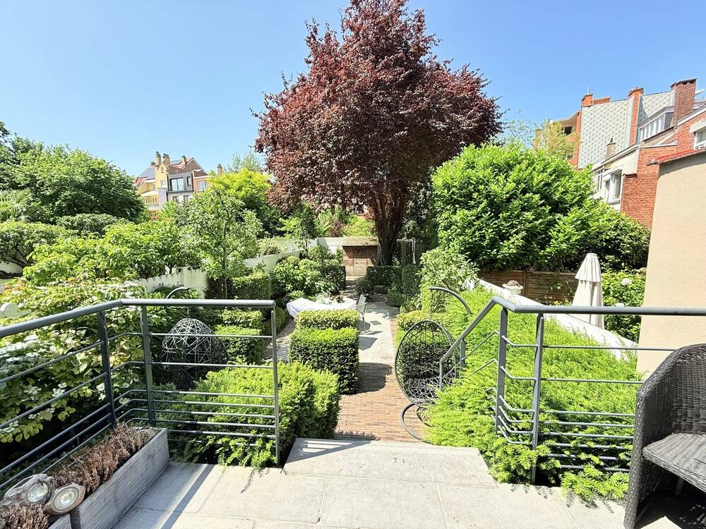 Maison à louer à Schaerbeek 1030 3270.00€ 4 chambres 184.00m² - annonce 495439