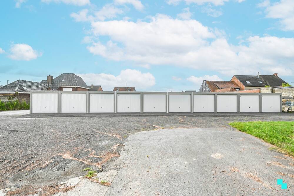 Parking & garage te huur in Markegem 8720 65.00€ slaapkamers m² - Zoekertje 495227