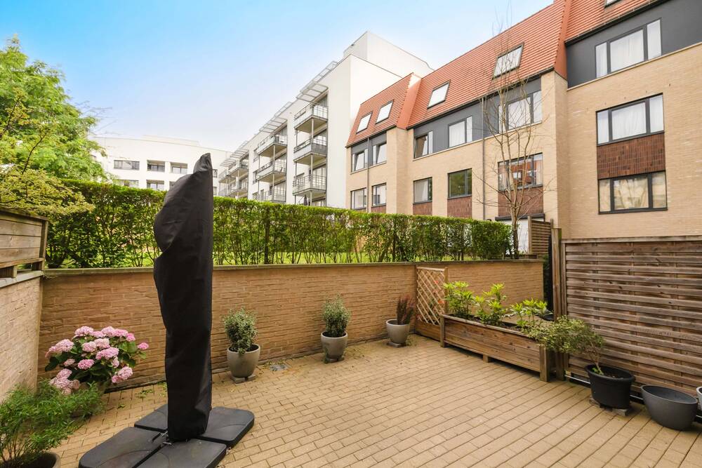 Rez-de-chaussée à vendre à Woluwe-Saint-Lambert 1200 395000.00€ 2 chambres 98.00m² - annonce 495886