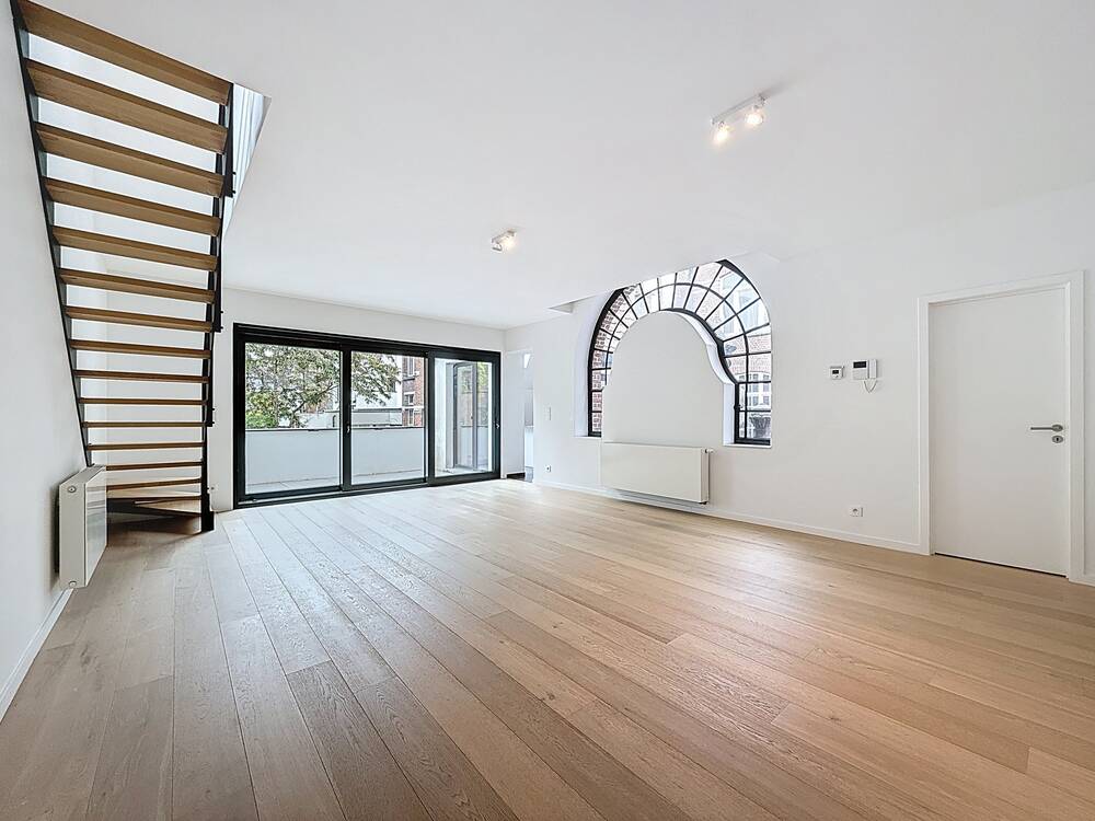 Duplex à vendre à Bruxelles 1000 685000.00€ 2 chambres 125.00m² - annonce 496097