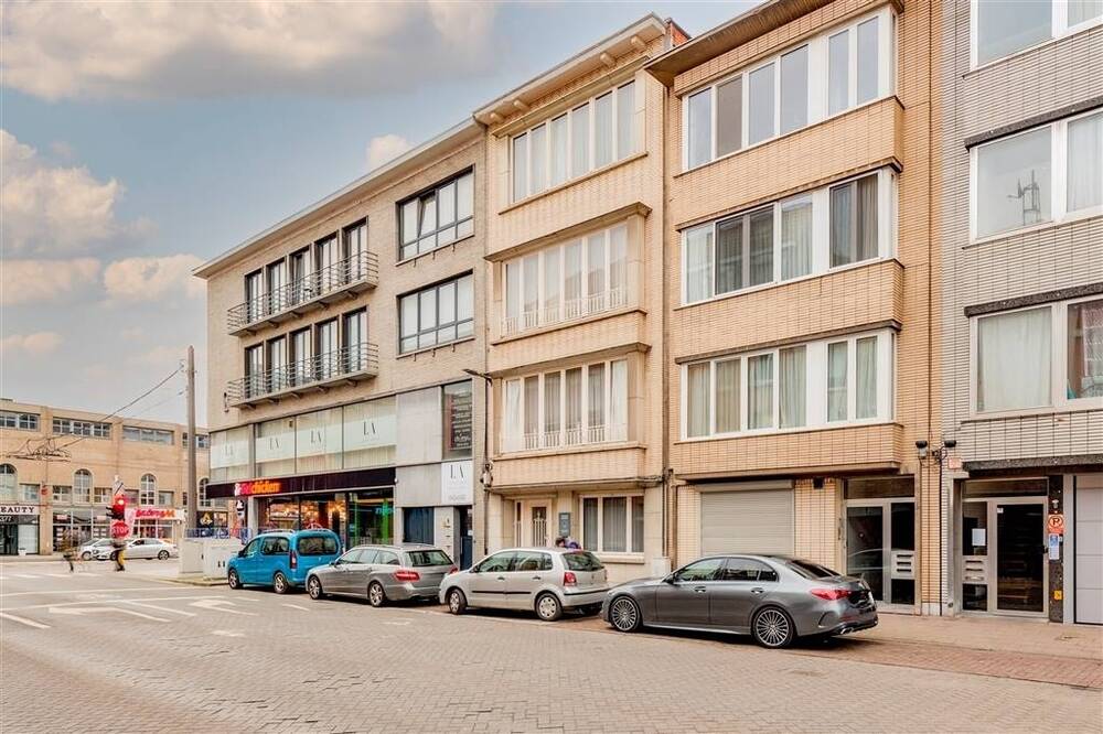 Immeuble mixte à vendre à Merksem 2170 475000.00€ 6 chambres 320.00m² - annonce 495522