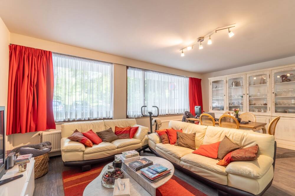 Rez-de-chaussée à vendre à Uccle 1180 260000.00€ 3 chambres 100.00m² - annonce 495785
