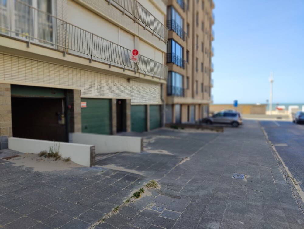 Parking & garage te  koop in Koksijde 8670 80000.00€  slaapkamers m² - Zoekertje 495285