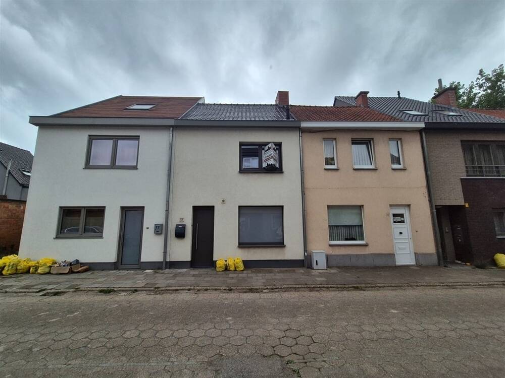 Huis te huur in Wetteren 9230 900.00€ 3 slaapkamers 111.00m² - Zoekertje 493802