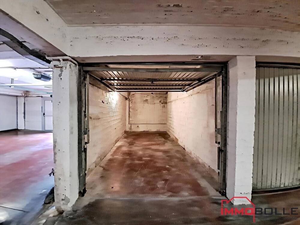 Parking & garage te  koop in Oudergem 1160 26000.00€  slaapkamers m² - Zoekertje 494067