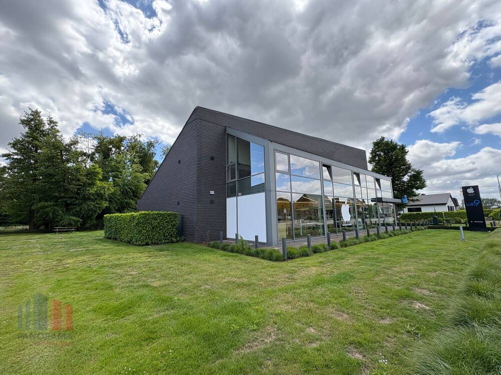 Commerce à louer à Laethem-Saint-Martin 9830 4000.00€ chambres 345.00m² - annonce 493996