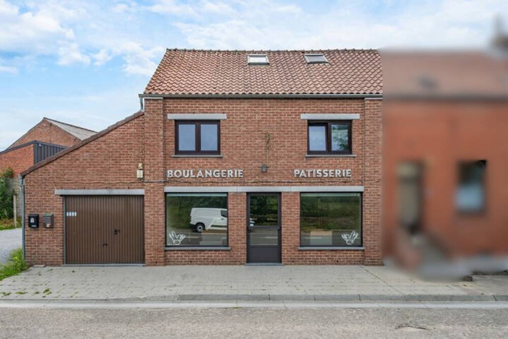 Immeuble mixte à vendre à Strée 6511 197500.00€ 3 chambres 241.00m² - annonce 494756