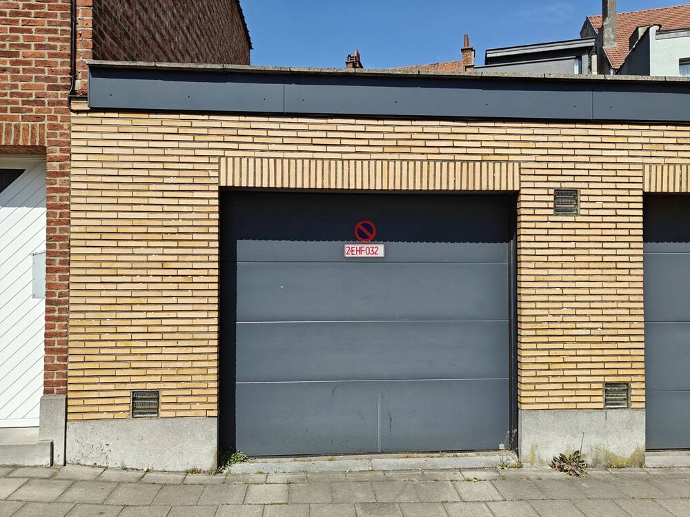 Parking & garage te  koop in Ganshoren 1083 35000.00€  slaapkamers m² - Zoekertje 494579