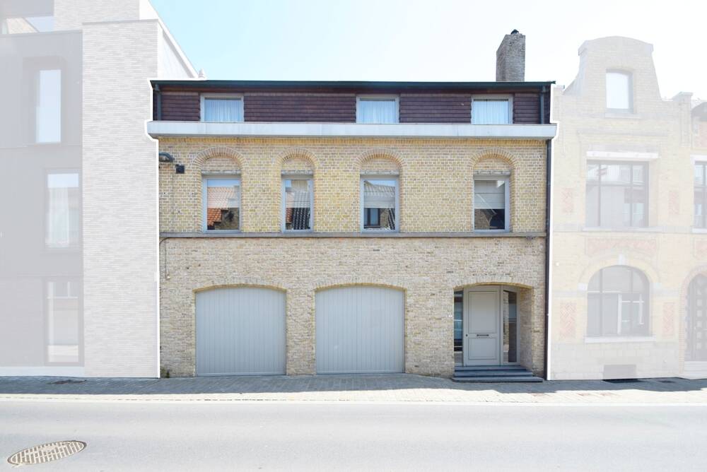 Huis te huur in Diksmuide 8600 0.00€ 3 slaapkamers 288.00m² - Zoekertje 493985