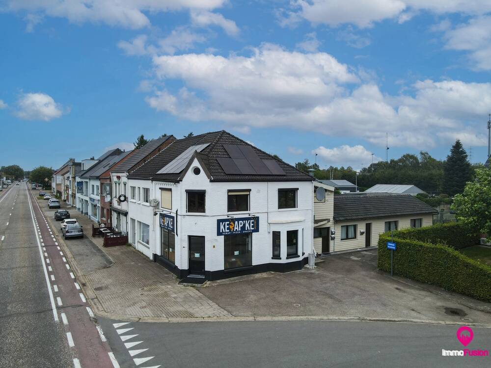 Immeuble de rapport - Immeuble à appartement à vendre à Zonhoven 3520 470000.00€ chambres 667.00m² - annonce 494294