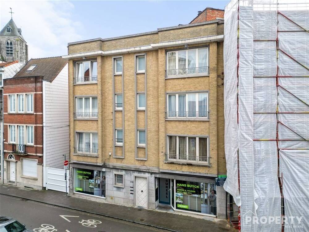 Immeuble de rapport - Immeuble à appartement à vendre à Courtrai 8500 675000.00€ 6 chambres 85.00m² - annonce 494072