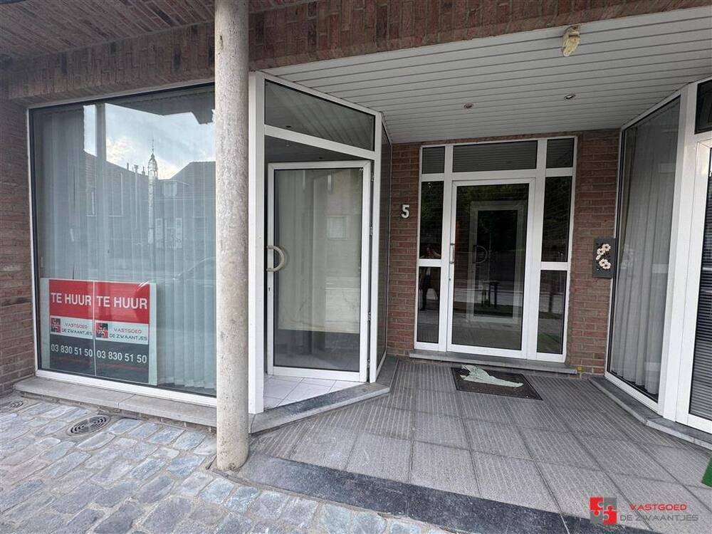 Commerce à louer à Hemiksem 2620 750.00€ chambres 60.00m² - annonce 494124