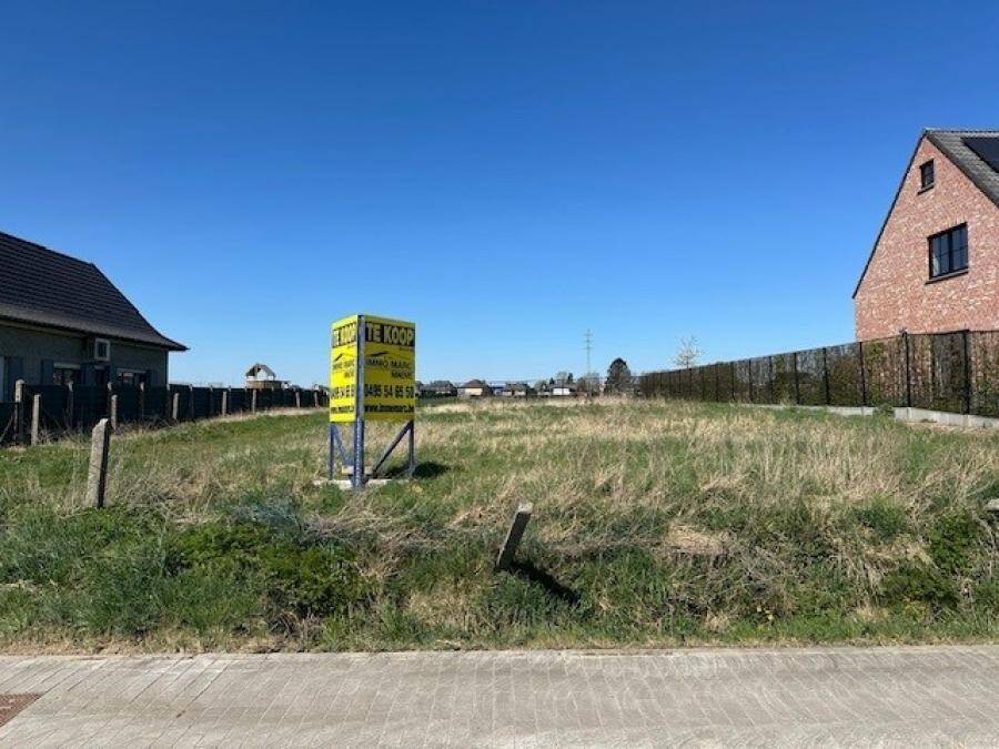 Terrain à vendre à Outer 9406 255000.00€ chambres m² - annonce 493854