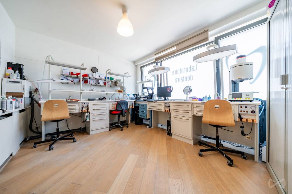 Duplex à vendre à Berchem-Sainte-Agathe 1082 249000.00€ 1 chambres 140.00m² - annonce 494679