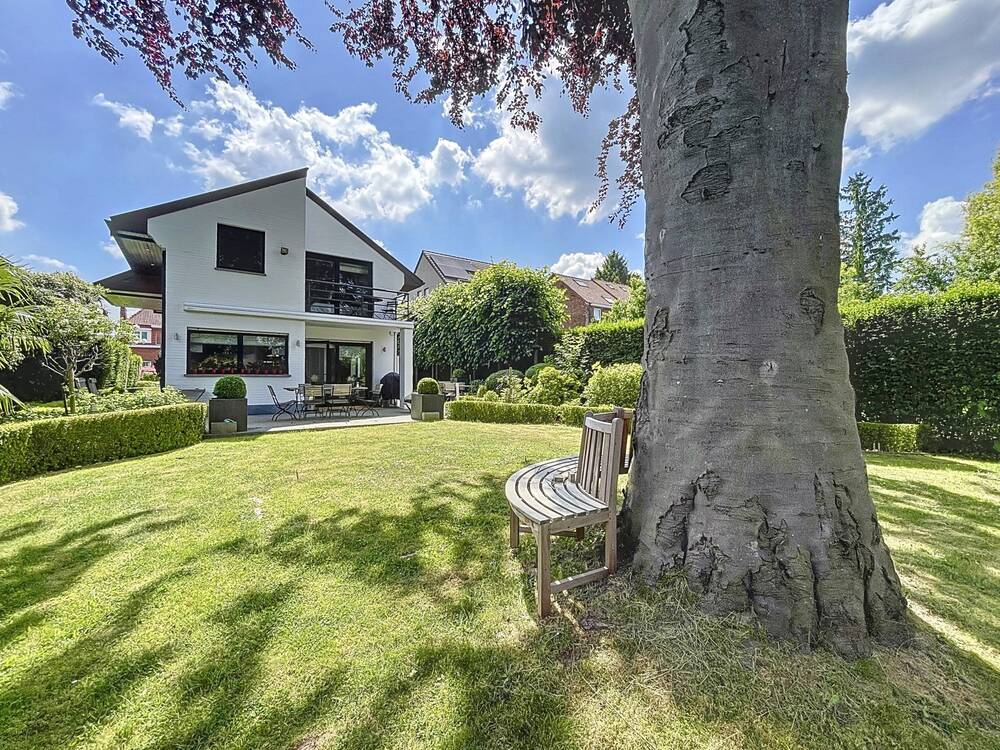 Villa à à Wezembeek-Oppem 1970 1200000.00€ 3 chambres 240.00m² - annonce 494823