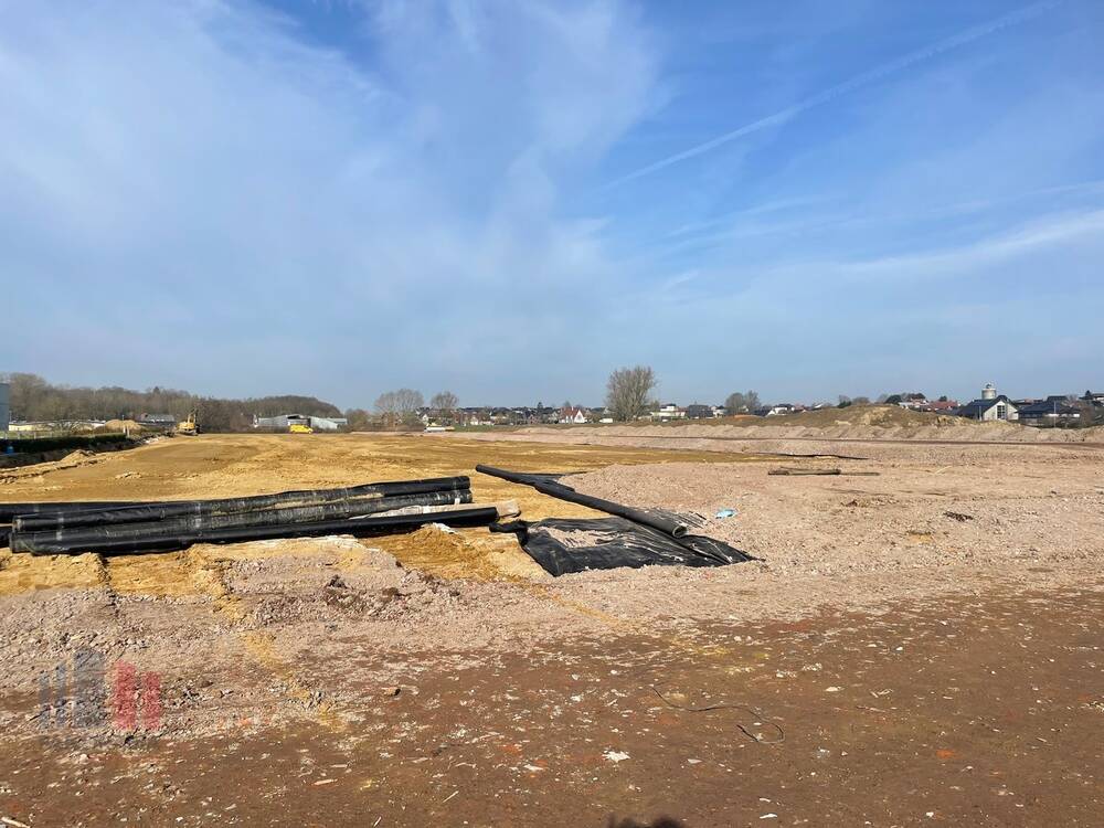 Handelszaak te  koop in Tielt 8700 636260.00€  slaapkamers 2194.00m² - Zoekertje 493886