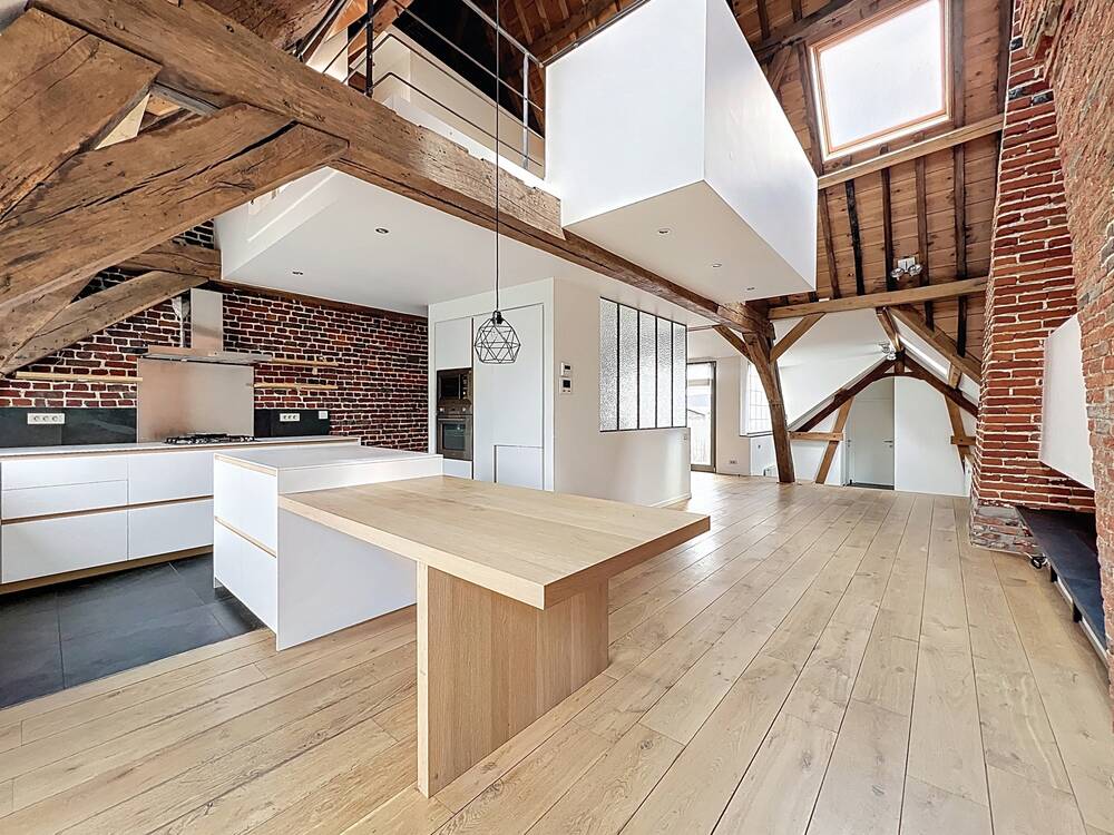 Duplex te in Brussel 1000 2100.00€ 2 slaapkamers 96.00m² - Zoekertje 494628