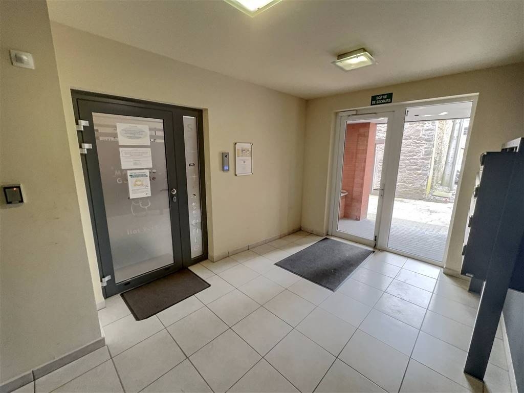 Handelszaak te  koop in Ciney 5590 399000.00€  slaapkamers 141.60m² - Zoekertje 493945