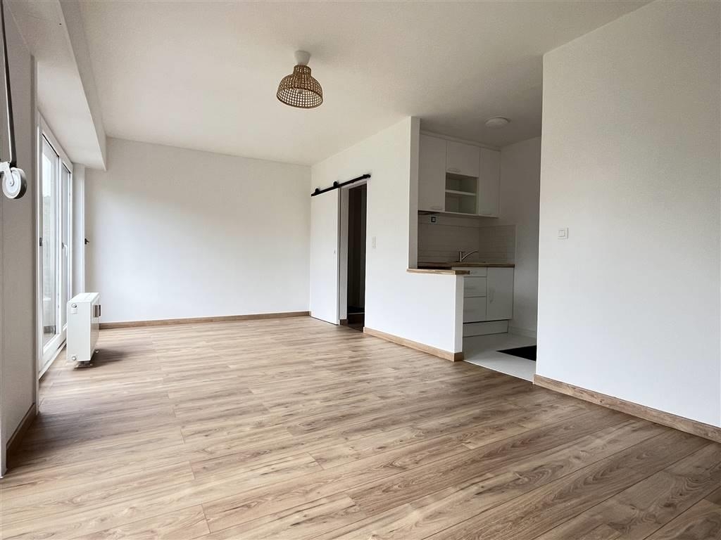 Studio te huur in Doornik 7500 550.00€ slaapkamers 33.00m² - Zoekertje 494281