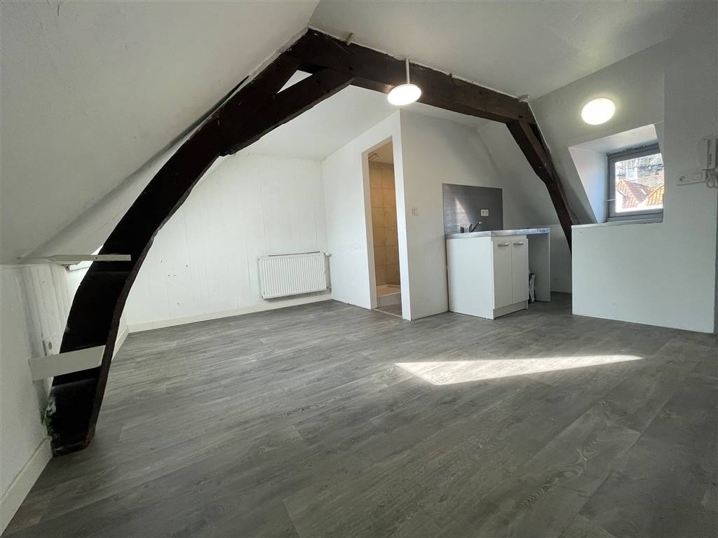 Studio te huur in Doornik 7500 390.00€ slaapkamers 30.00m² - Zoekertje 494557