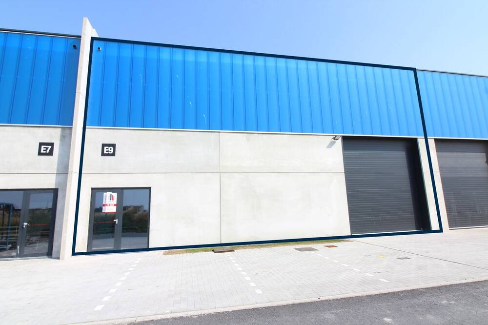 Commerce à louer à Ostende 8400 2000.00€ chambres 573.00m² - annonce 493988