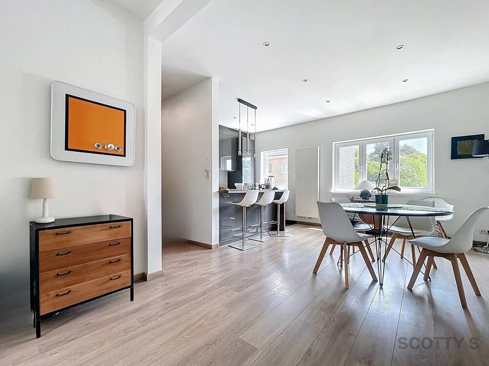 Duplex à vendre à Uccle 1180 335000.00€ 1 chambres 72.00m² - annonce 494621