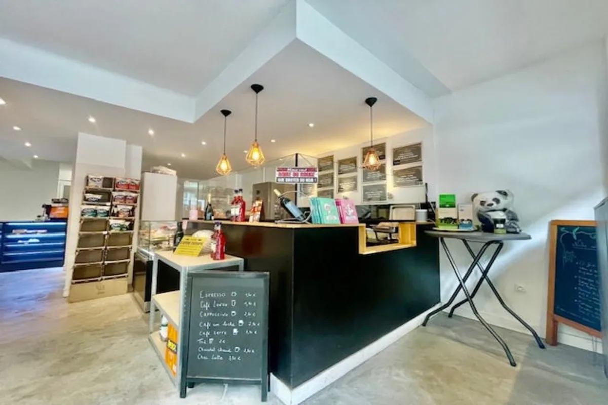 Commerce à vendre à Ixelles 1050 295000.00€  chambres 110.00m² - annonce 505833