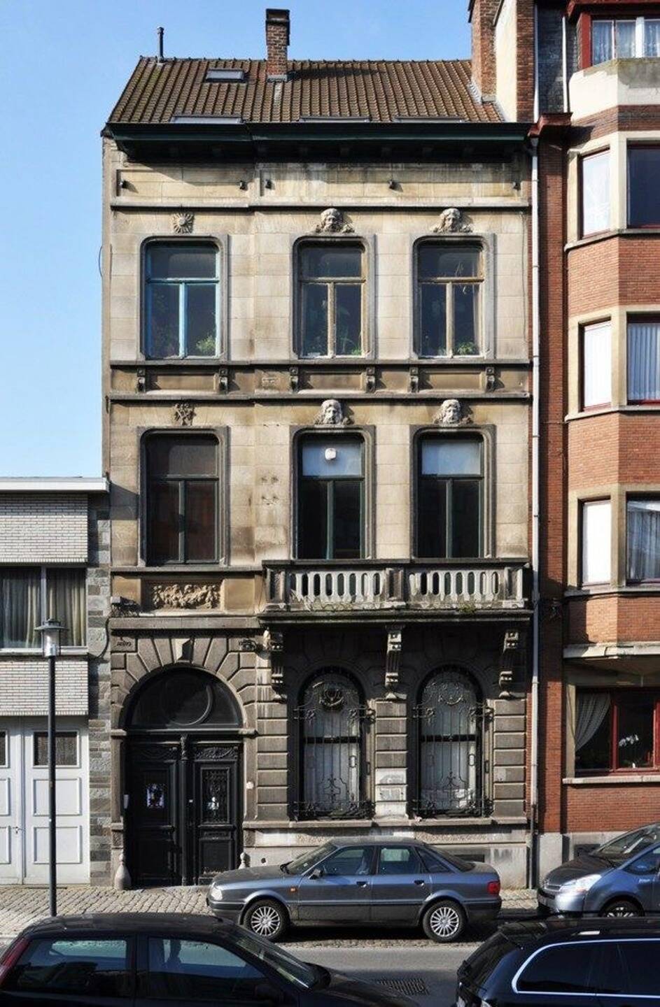 Huis te koop in Schaarbeek 1030 599000.00€ 5 slaapkamers 540.00m² - Zoekertje 505652