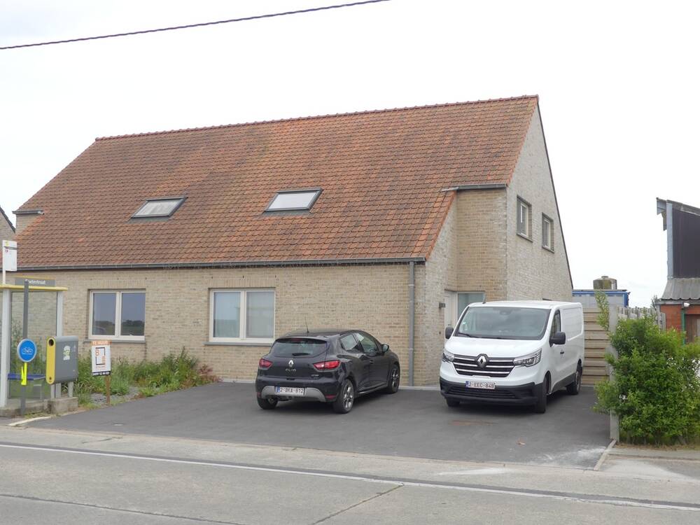 Huis te huur in Staden 8840 950.00€ 4 slaapkamers 232.00m² - Zoekertje 505583