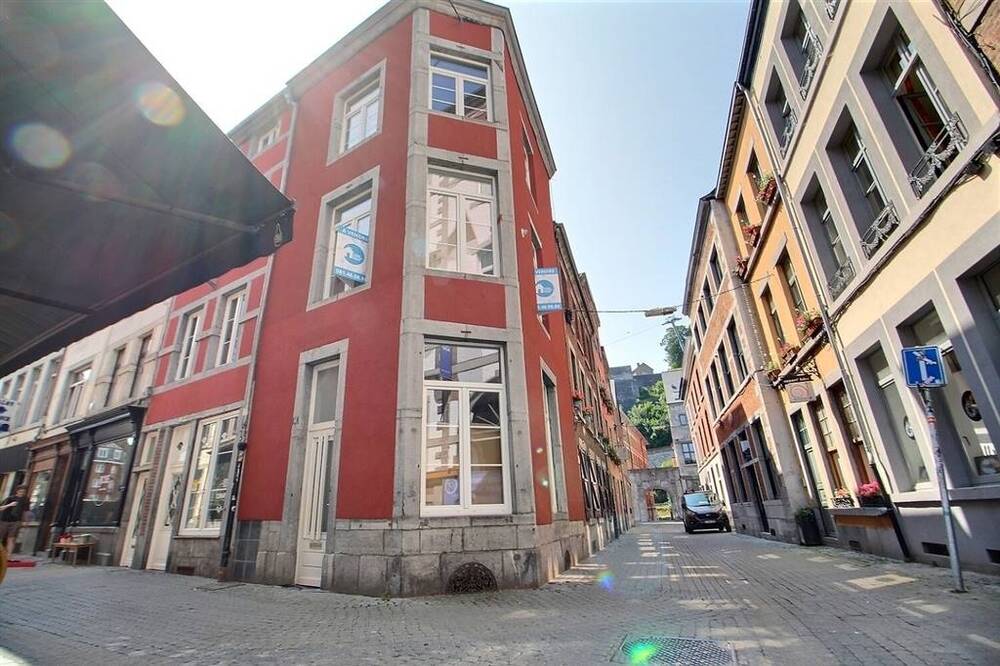 Handelszaak te  koop in Namen 5000 300000.00€ 2 slaapkamers 95.00m² - Zoekertje 505781