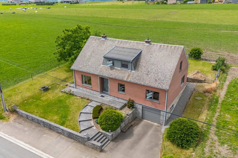Appartement te koop in Clavier 4560 349000.00€ 3 slaapkamers 204.00m² - Zoekertje 505526