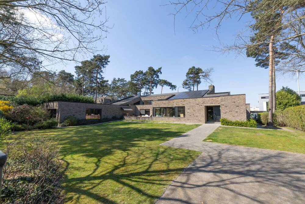 Villa à vendre à Sint-Denijs-Westrem 9051 1550000.00€ 4 chambres 791.00m² - annonce 505658